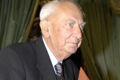 Gustaw Holoubek – laureat w dziedzinie teatr. Fot. UMWM
