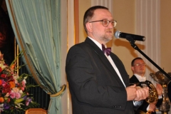 Jarosław Klejnocki, przewodniczący Kapituły Literackiej, zaprezentował laureata Nagrody Norwidowskiej w kategorii „literatura”. Fot. UMWM