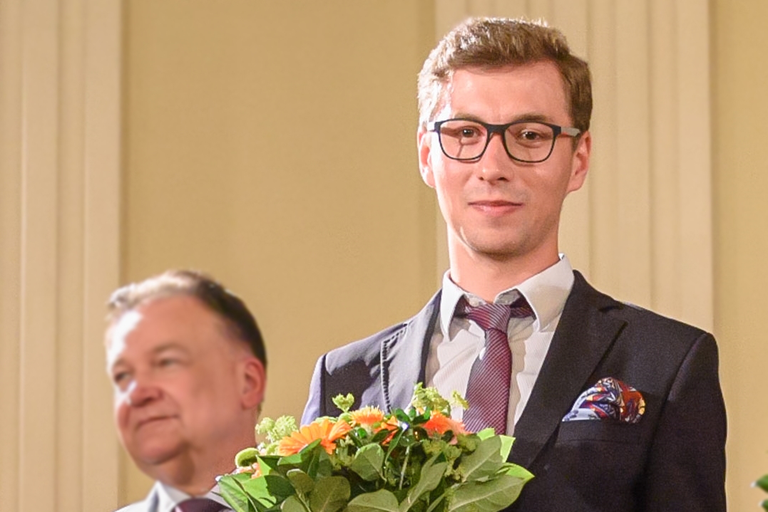 Krzysztof Ćwiertniewski nominowany plastyka Norwid 2019