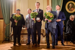 Leon Tarasewicz i nominowani w kategorii Sztuki plastyczne: Krzysztof Ćwiertniewski i Franciszek Maśluszczak, 23 września 2019, Zamek Królewski w Warszawie, fot. Tomasz Urbanek/East News