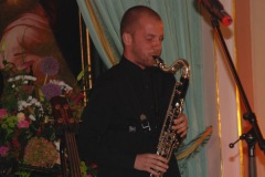 O oprawę muzyczną uroczystości zadbał klarnecista jazzowy Wacław Zimpel. Fot. UMWM
