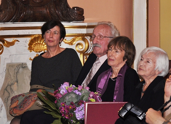 Laureaci Nagrody im. C. K. Norwida 2009 - Danuta Szaflarska i Franciszek Pieczka. Fot. UMWM